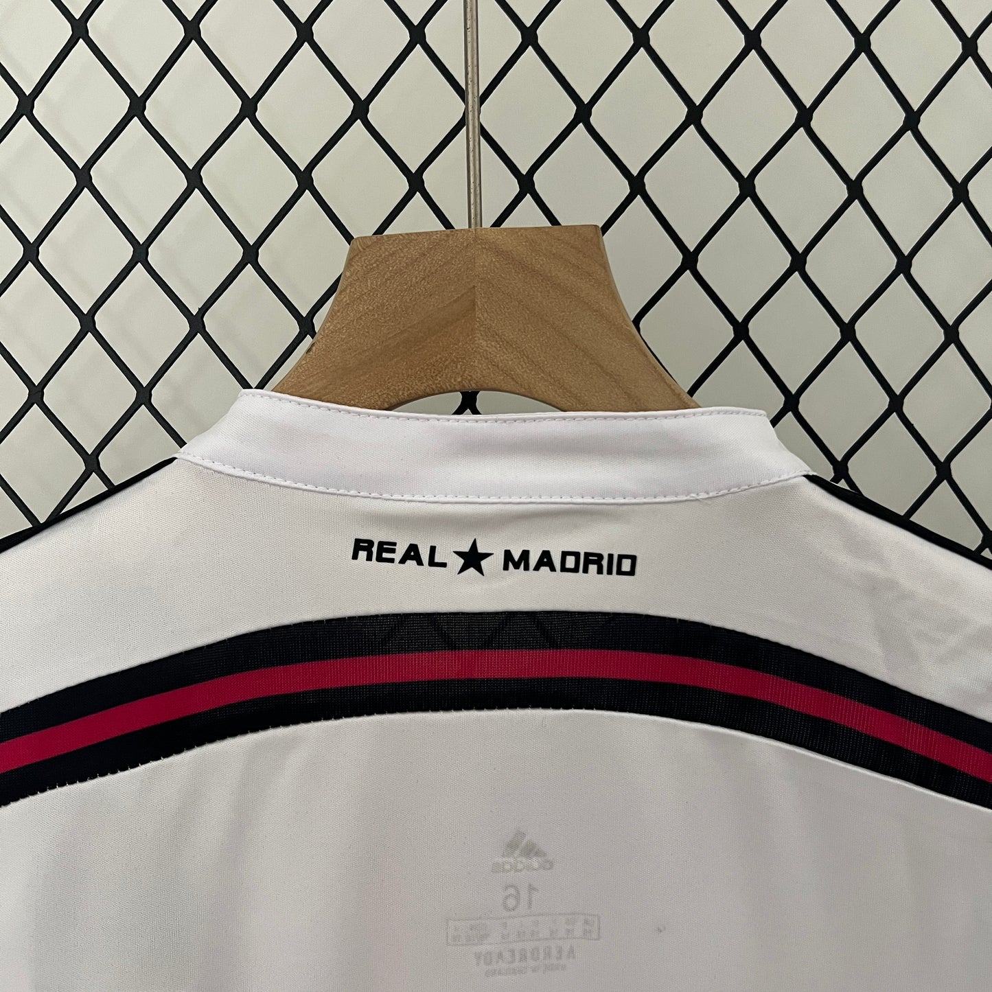 REAL MADRID I 14/15 CONJUNTO INFANTIL RETRO