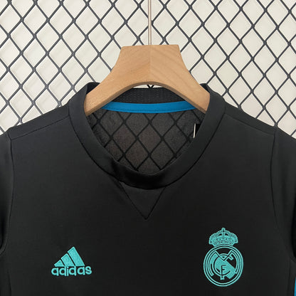 REAL MADRID II 17/18 CONJUNTO INFANTIL RETRO