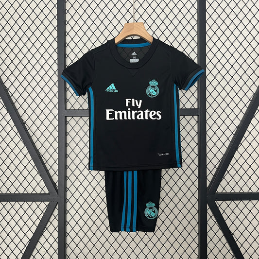 REAL MADRID II 17/18 CONJUNTO INFANTIL RETRO