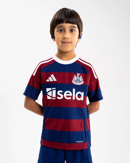 NEWCASTLE II 24/25 CONJUNTO INFANTIL